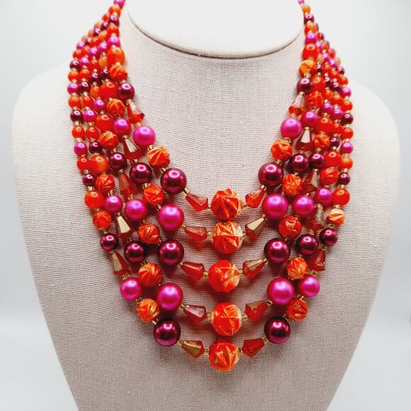 Vintage Japan 1950s 5 Strand Red Pink Beaded Necklace 17” Signed Hook - Picture 3 of 12